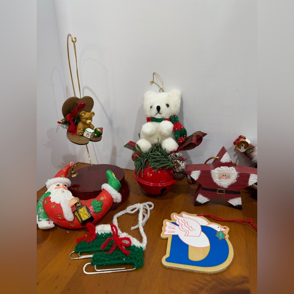Vintage 1980s Christmas Ornament Collection - Picture 3 of 5